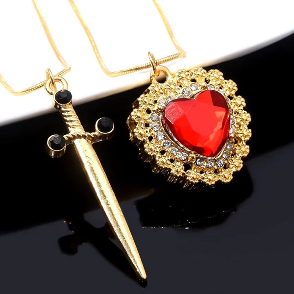 COLLAR PAREJA: ESPADA + CORAZÓN | ENVÍO GRATIS ❤️‍🔥⚔️